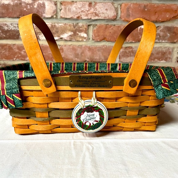 Longaberger Other - Longaberger 1996 Holiday Cheer Basket